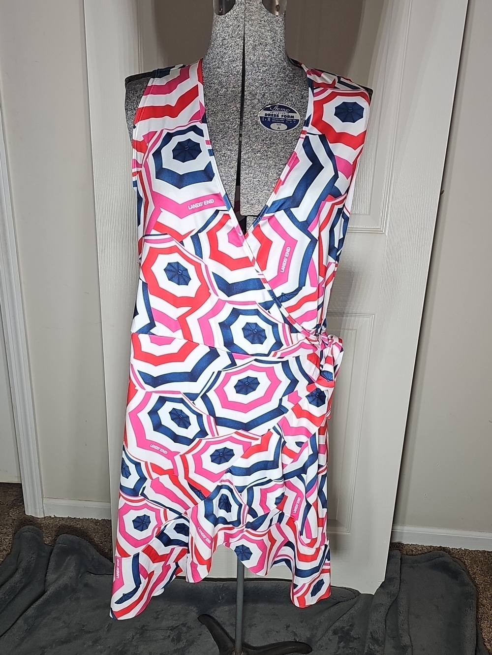 Land’s End Ruffle Hem Swim Cover Up Umbrella Wrap Dress Size S Adjustable Waist - Picture 1 of 10